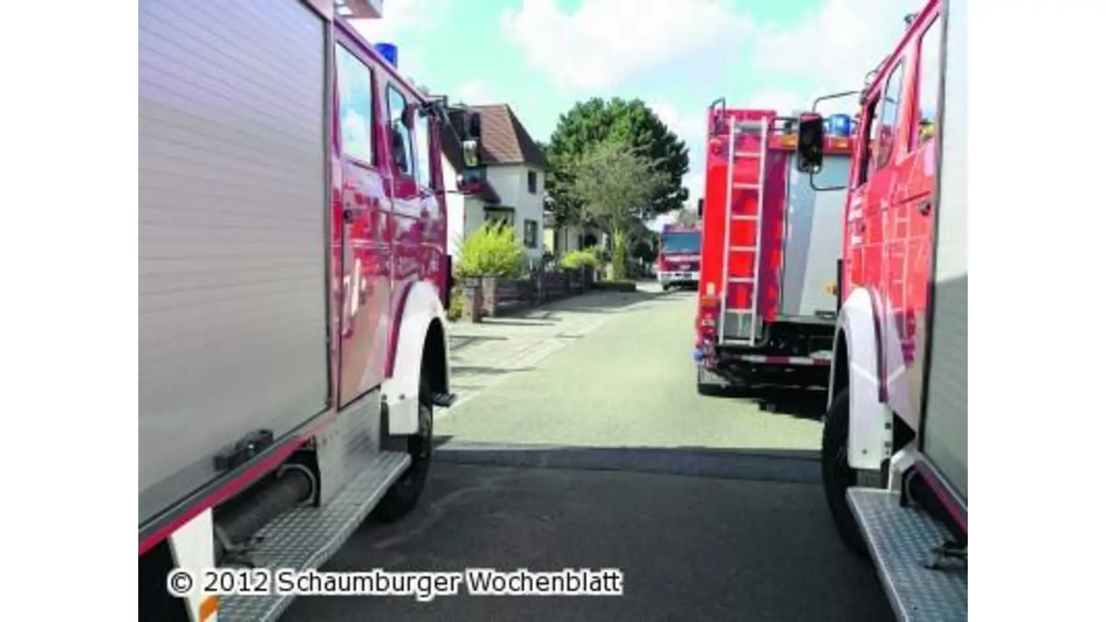 Großalarm nach Qualmaustritt (Foto: al)
