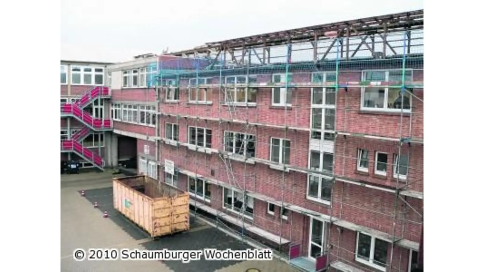 Neue Dächer für zwei Gebäude (Foto: al)