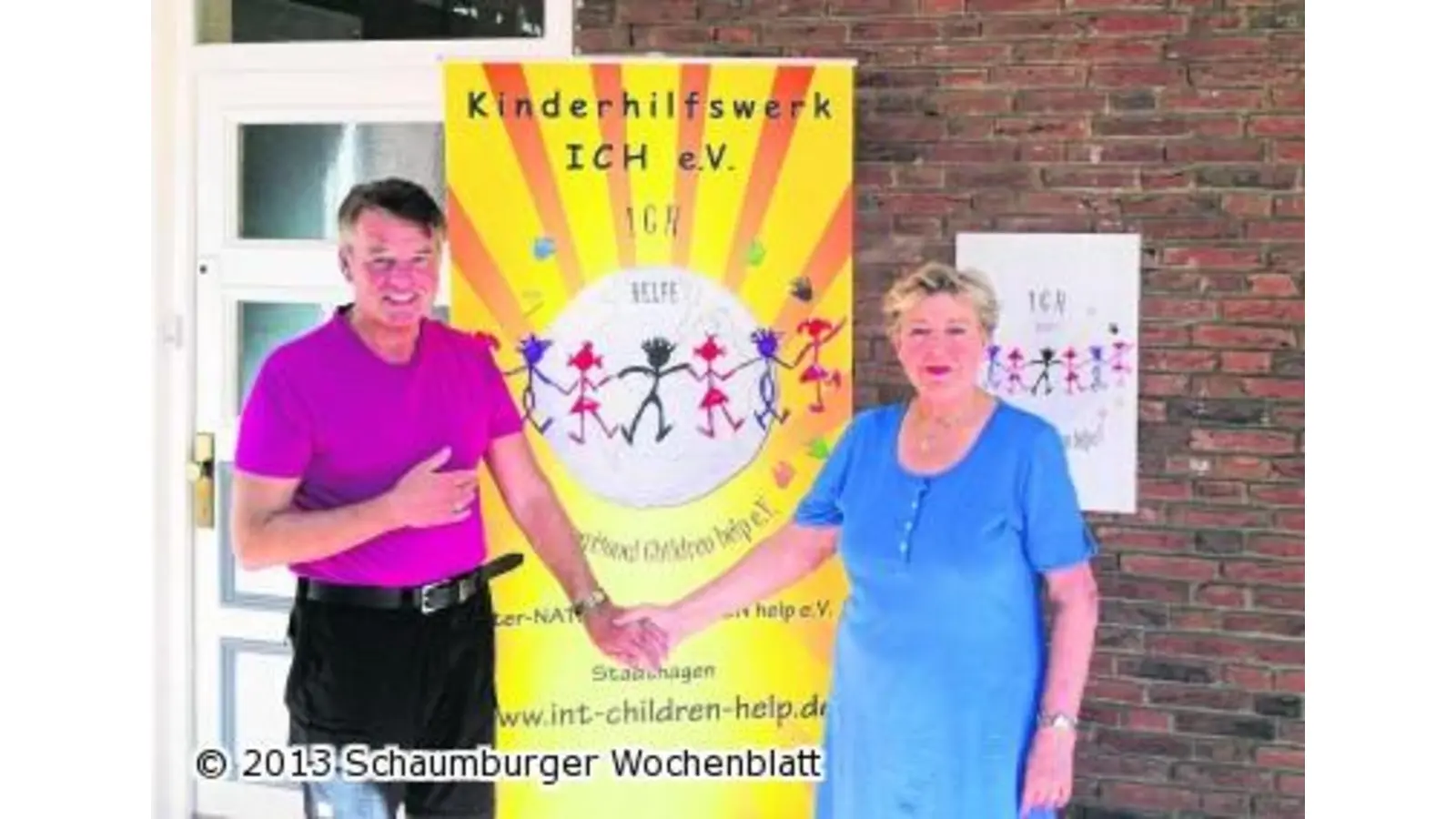 Mutter Beimer besucht das ICH-Kinderhilfswerk (Foto: em)