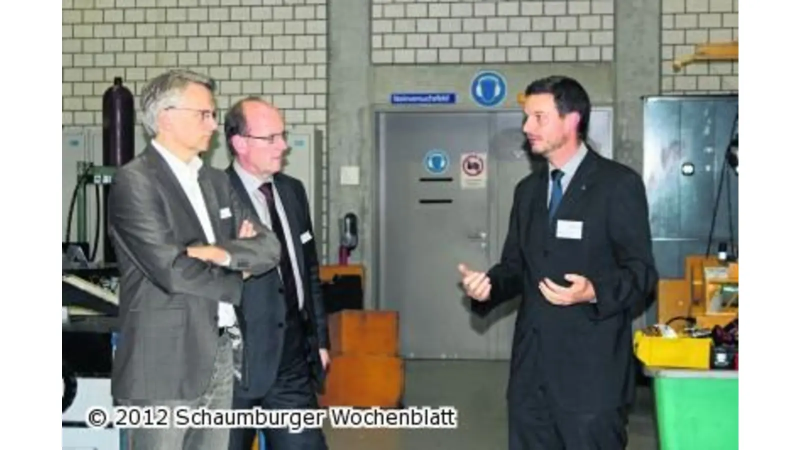 Wirtschaftsförderung eröffnet Schaumburger Unternehmern Einblicke in innovative Technik (Foto: ag)