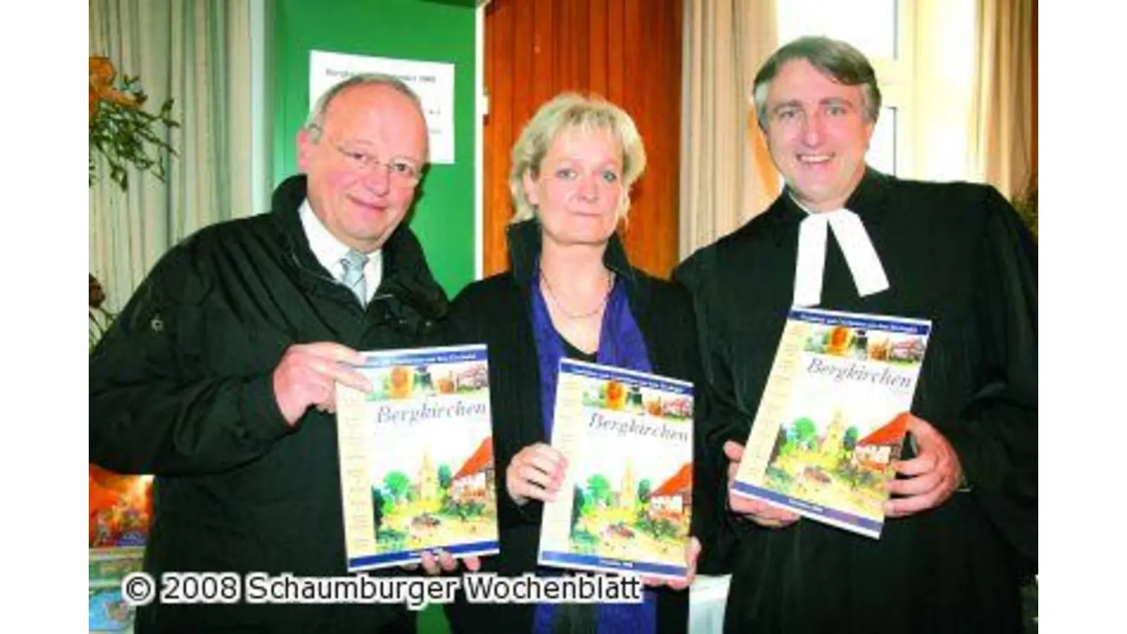 Viele Neuigkeiten unterm Hexenhaus (Foto: mr)