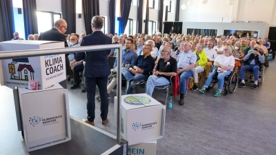 Vor Publikum: Eine Beratungskampagne der Klimaschutzagentur. (Foto: Franz Fender)