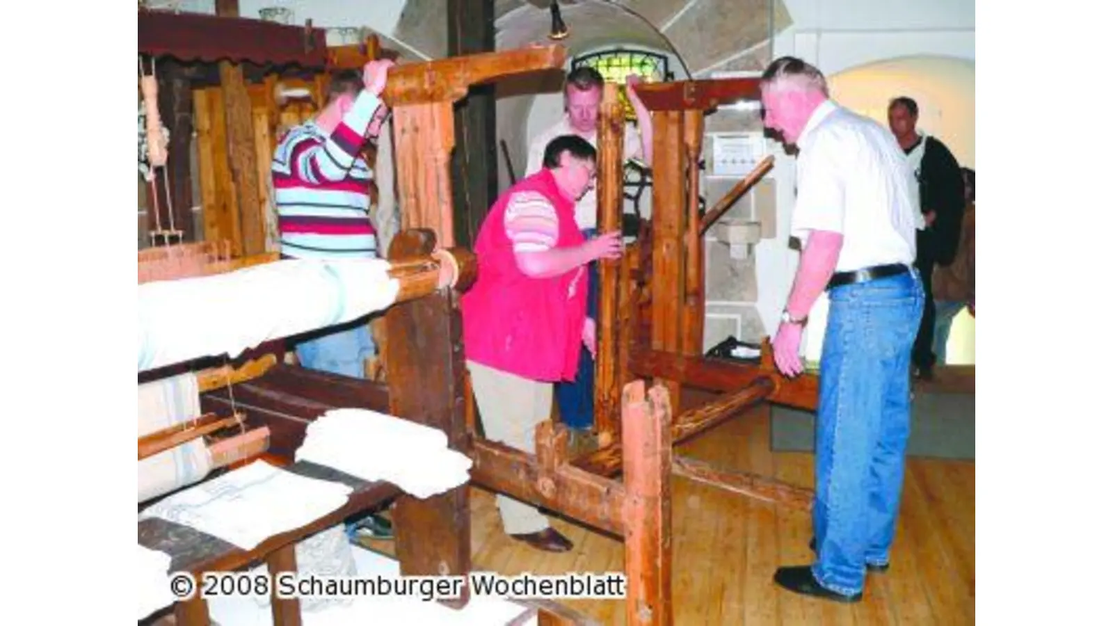 Ein neuer alter Webstuhl findet im Museum einen Platz (Foto: al)