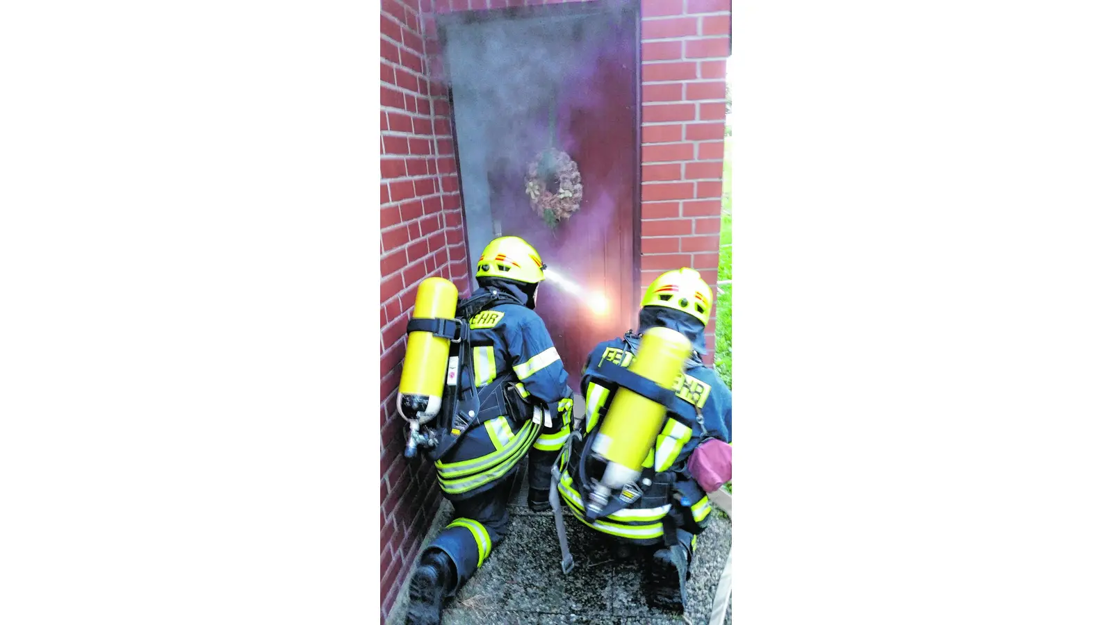 Verpuffung und Personen vermisst (Foto: jb)