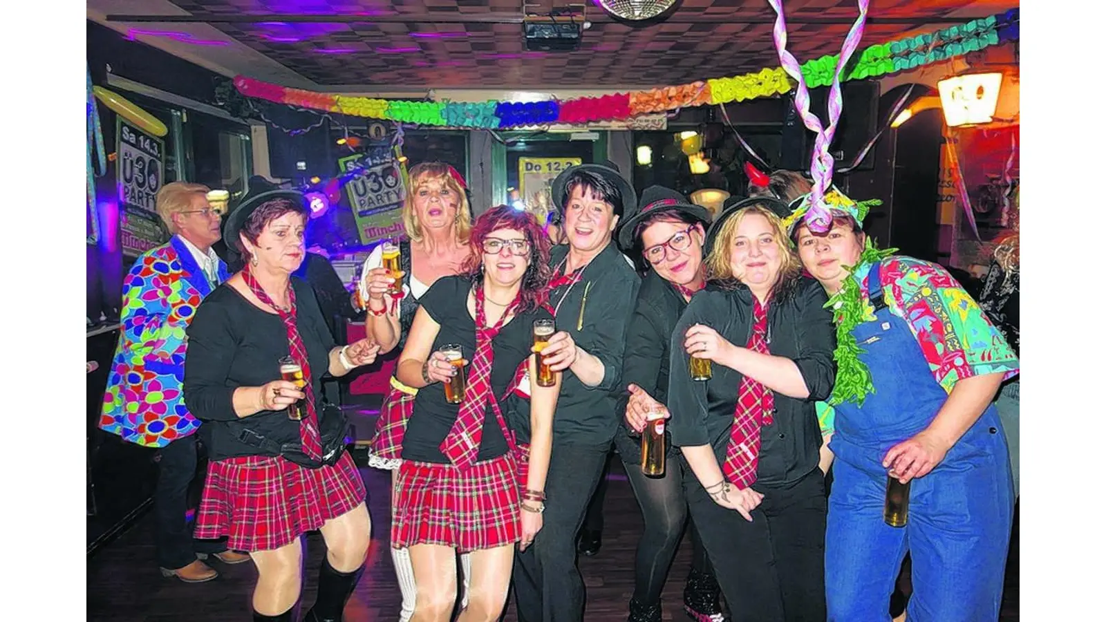 Weiberfastnacht mit DJ Franky Flow (Foto: gr)