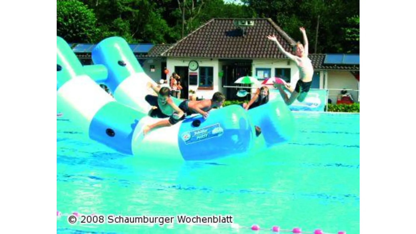 Große Badeparty mit der DLRG (Foto: tt)