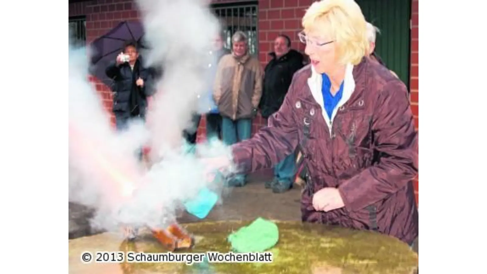 Das Jahr wird mit Böllerschuss begrüßt (Foto: red)