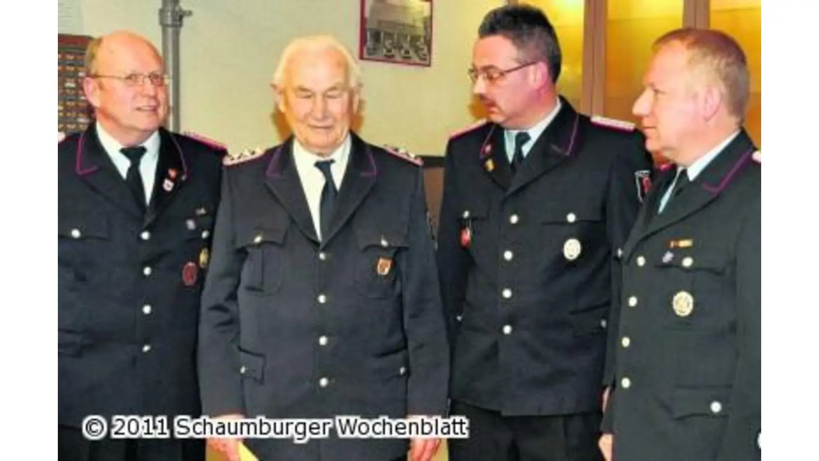 Wehr zeichnet auch die Ehemaligen aus (Foto: al)