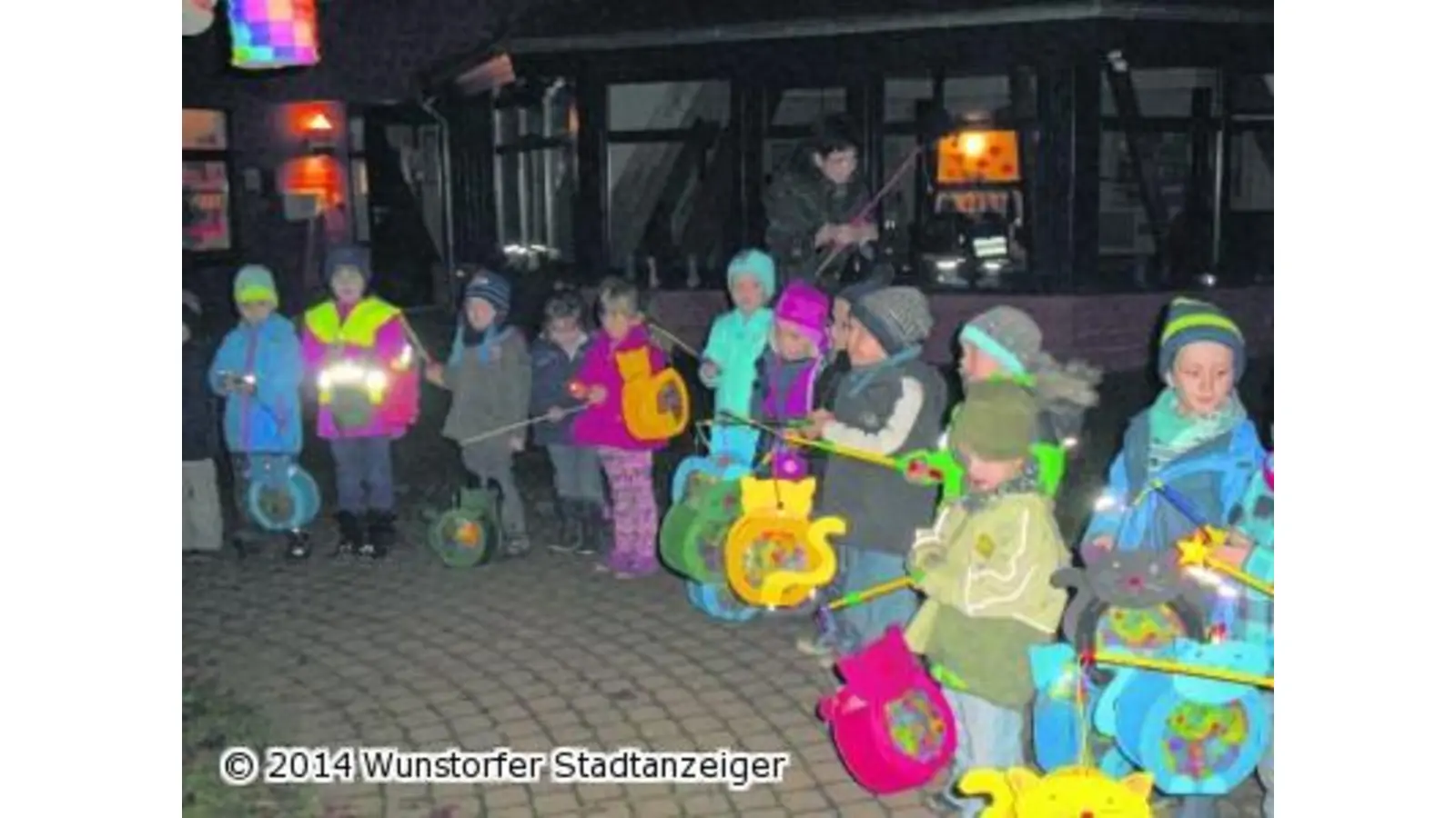 Kinder ernten den Applaus der Zaungäste (Foto: gi)