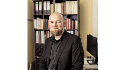Kommunal-Archäologe Dr. Daniel Lau zeigt am 13. September Artefakte der Schaumburger Geschichte. (Foto: privat)