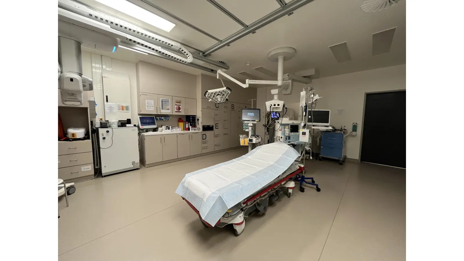 Der Schockraum im Agaplesion Vehlen. Die Notaufnahme hatte im vergangenen Jahr 35.741 sogenannte „Notfallkontakte”. (Foto: nd)