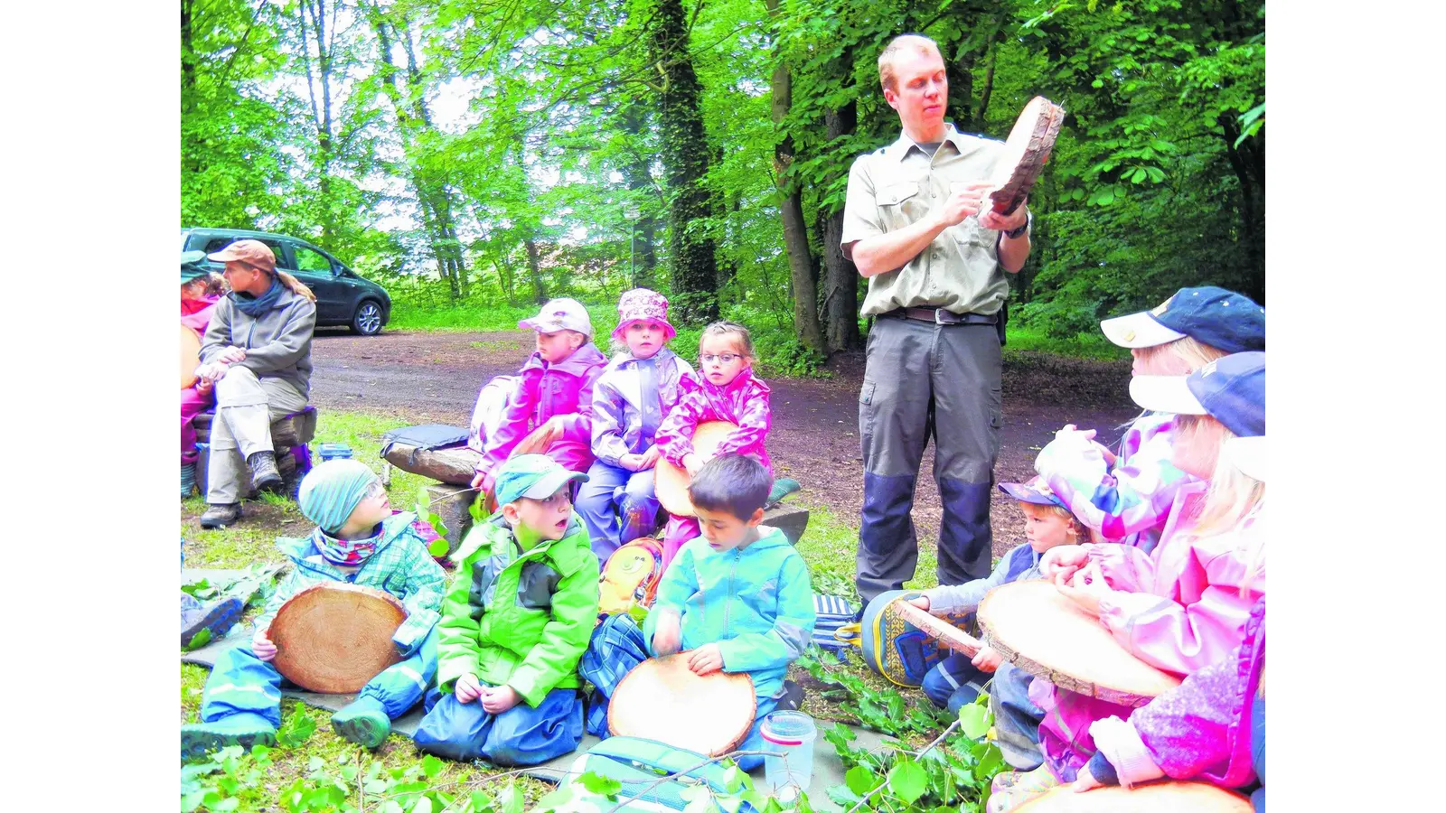 Schatzinselkinder erleben Waldwoche (Foto: gi)