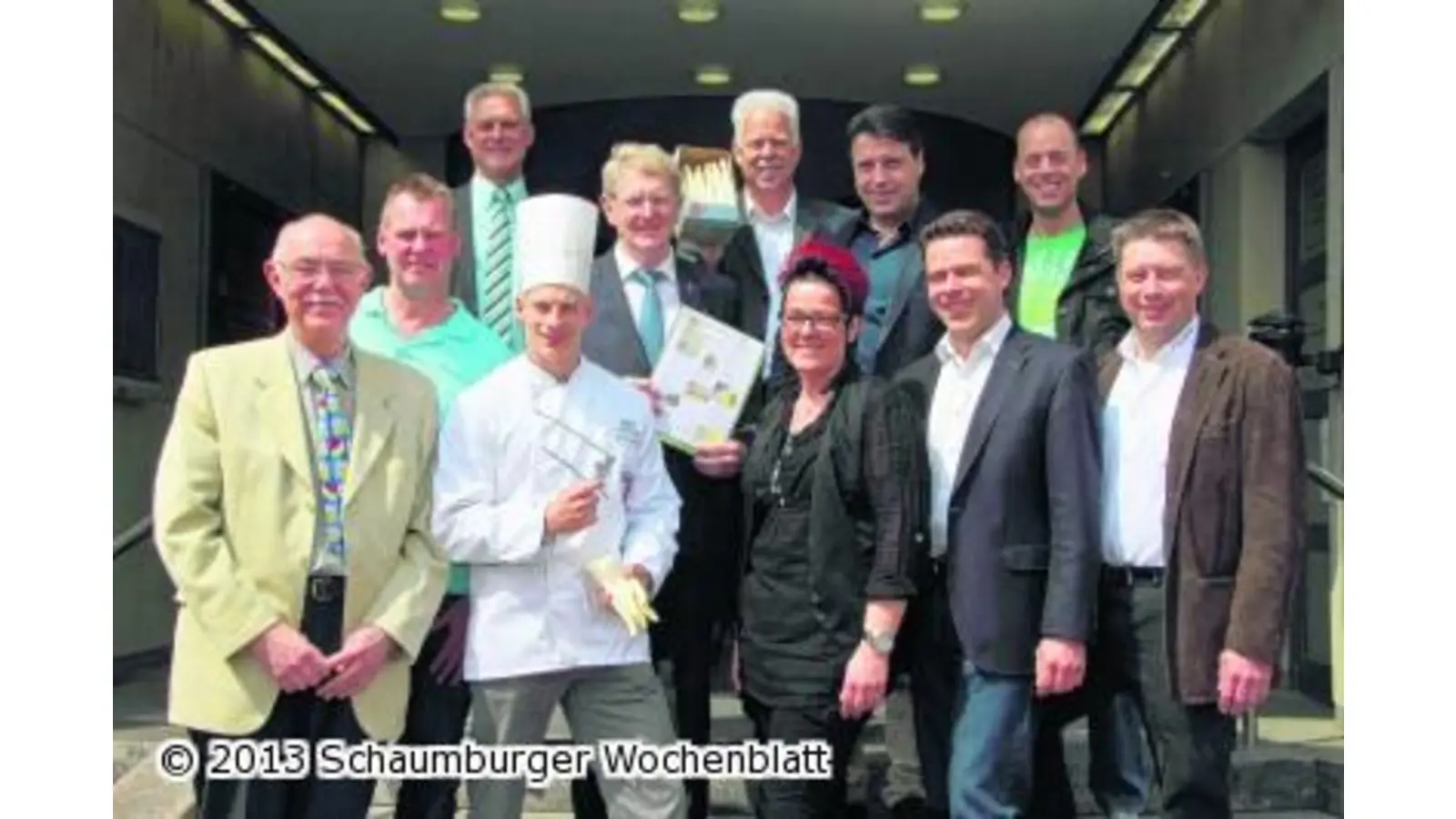 Mit Benjamin Blümchen über das Maifest (Foto: red)