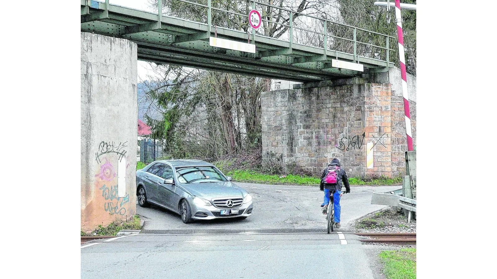 Die unendliche Geschichte des Bahnübergangs Galgenfeld (Foto: ste)