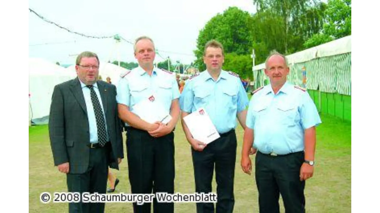 Ernennungsurkunden (Foto: ste)