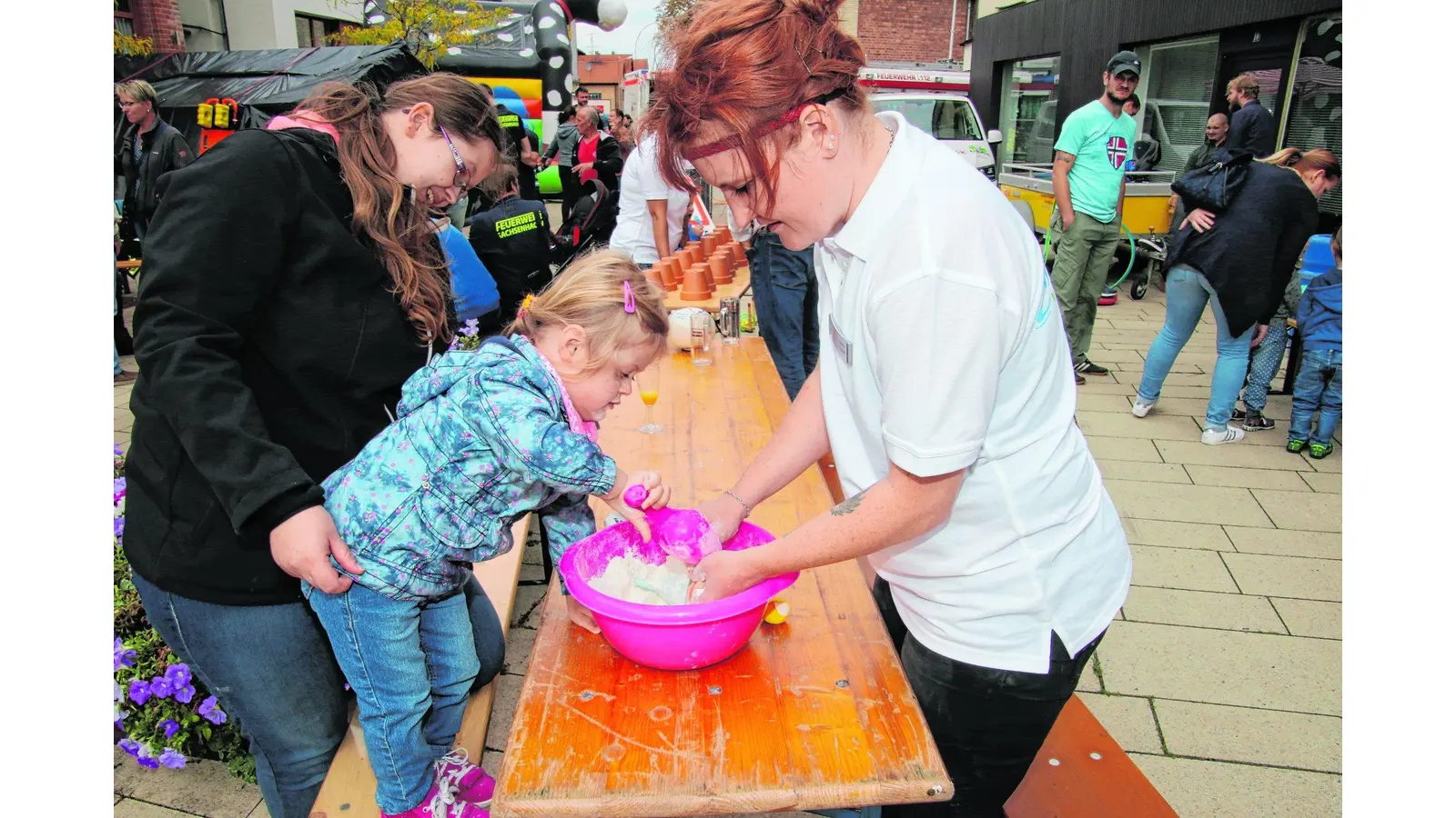 Sachsenhäger in bester Feierlaune (Foto: gi)