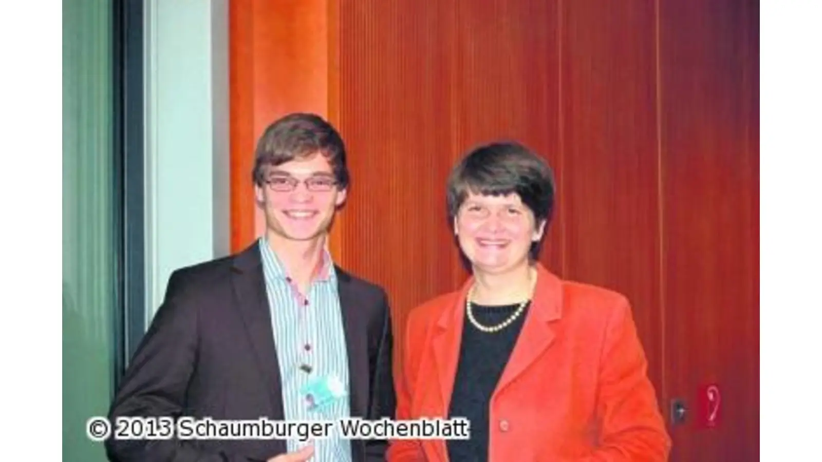 Bückeburger Abiturient erlebt Politik hautnah (Foto: em)