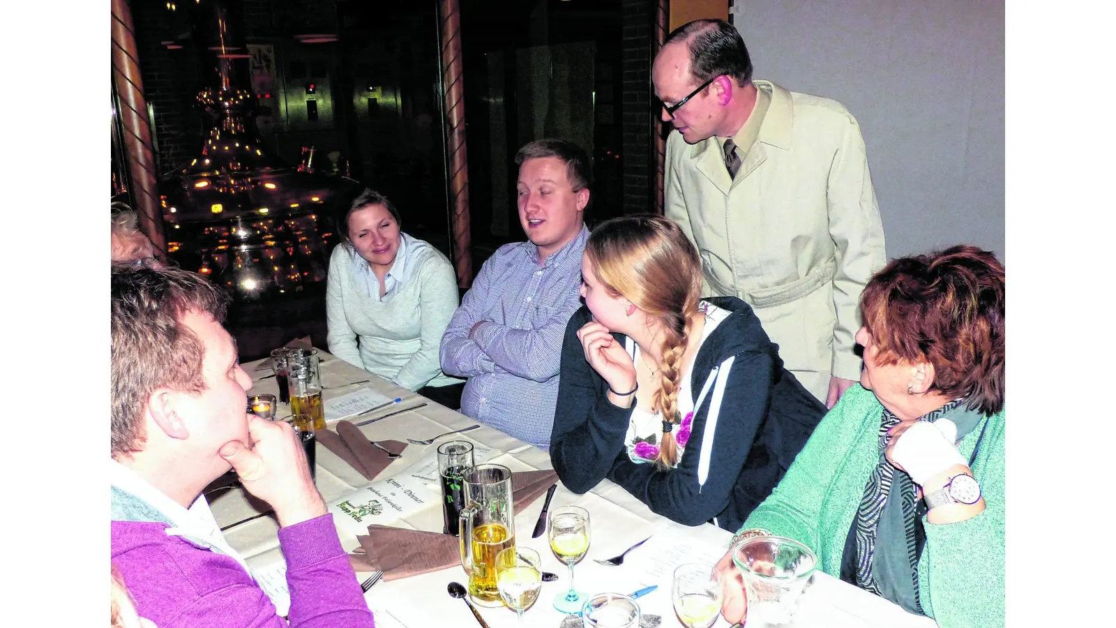 Die Mördersuche sorgt auch für manches Gelächter (Foto: al)