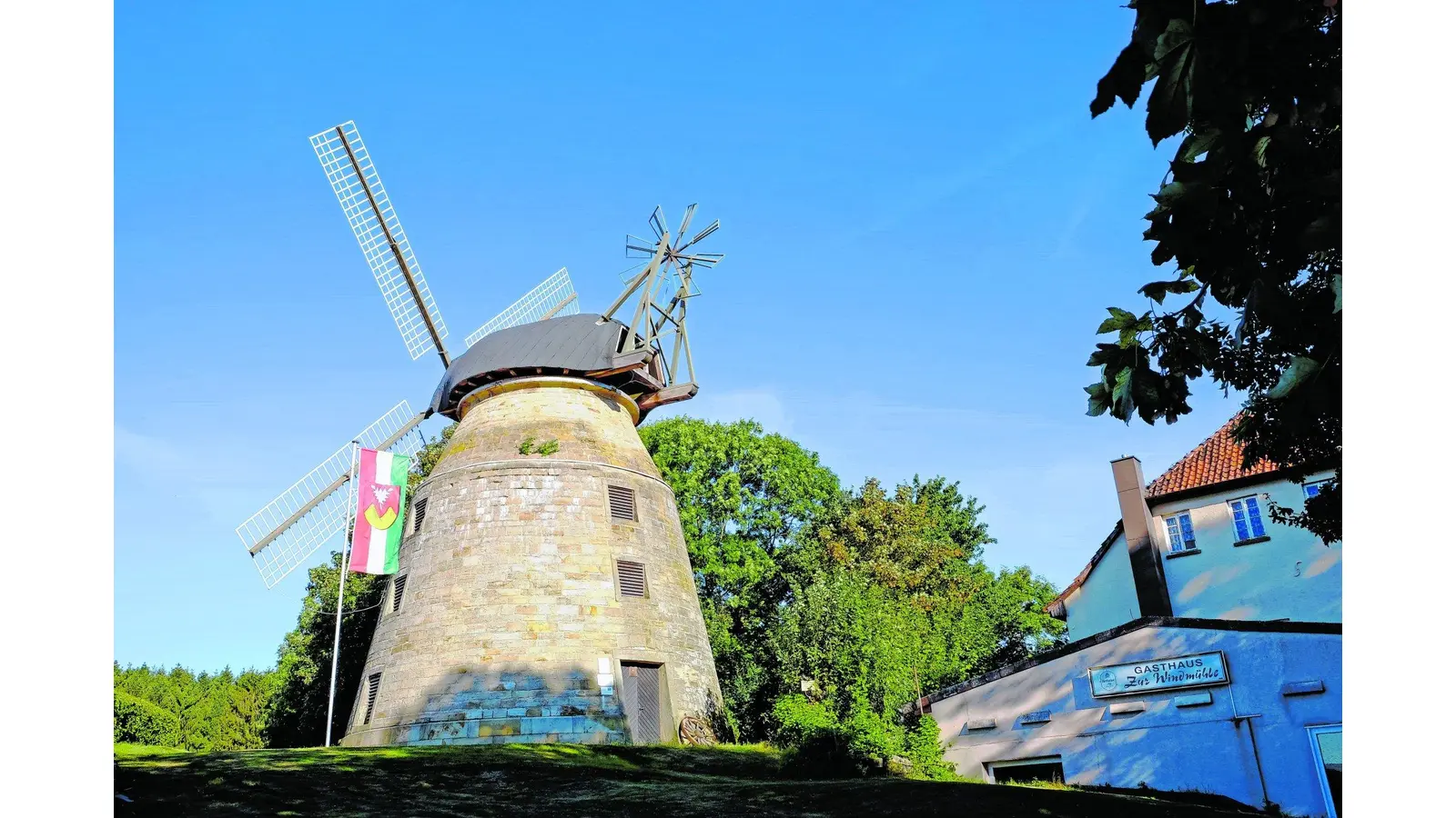 Spaziergang zur Windmühle (Foto: jl)