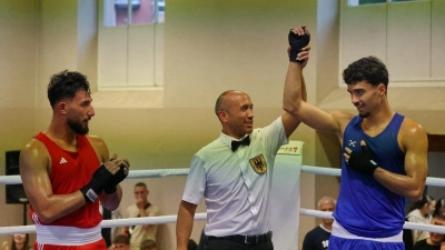 Nach dem Vergleichskampf: Ramil Schäfer ist der Gewinner.  (Foto: privat)