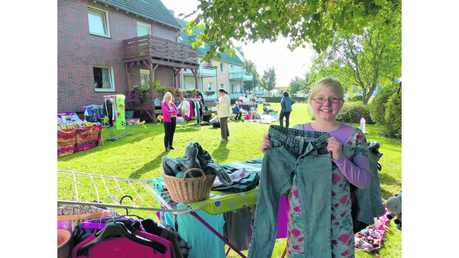 Viele Angebote am Straßenrand (Foto: al)