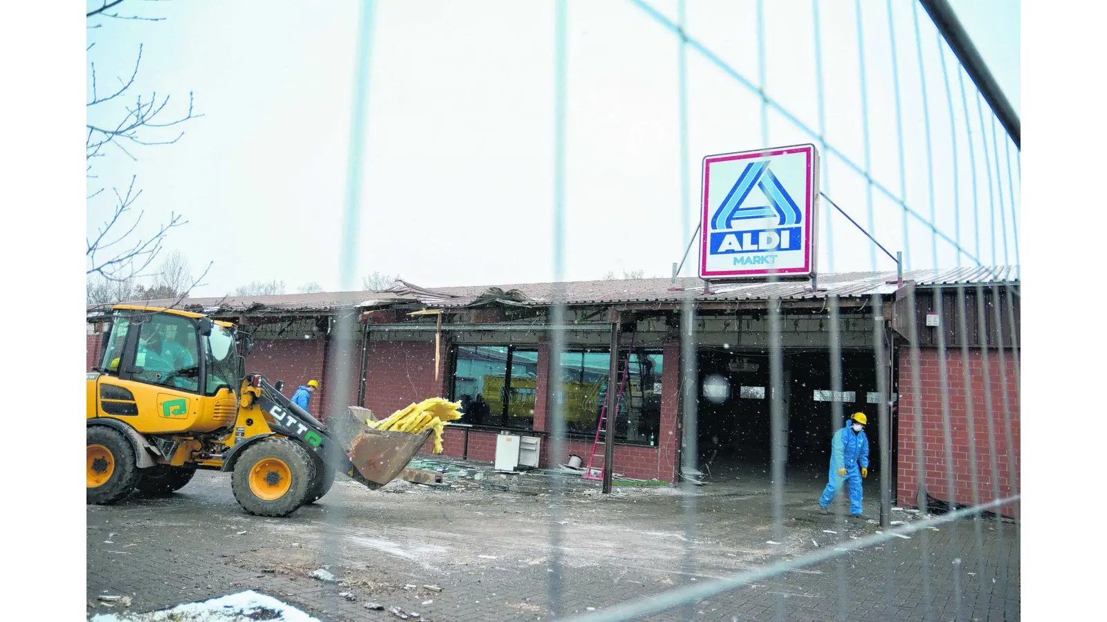 Aldi-Gebäude wird abgerissen (Foto: wa)
