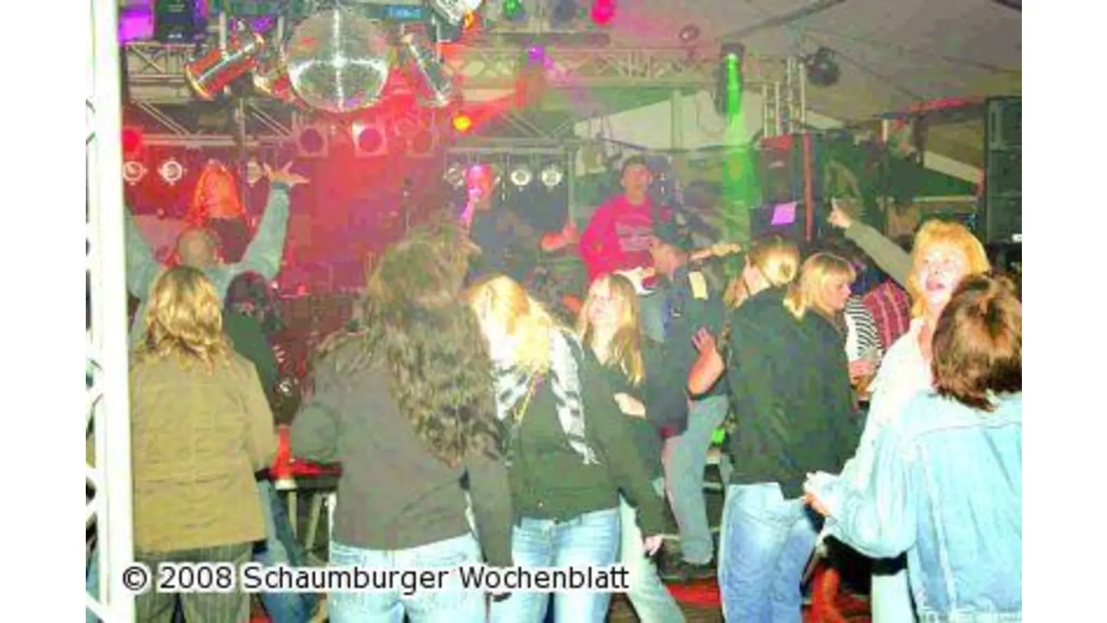 Schweineparty ein Erfolg (Foto: tt)