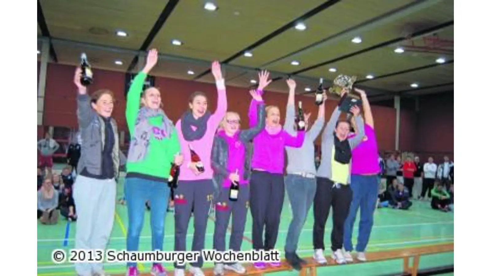 Kiez-Damen holen den Pokal (Foto: red)