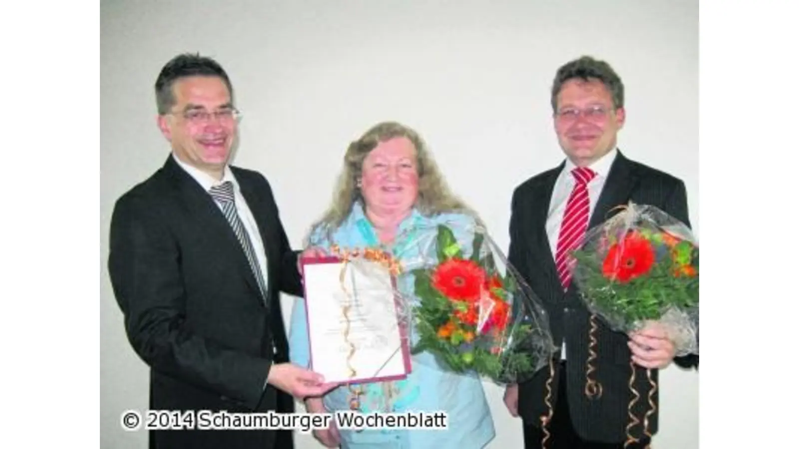 65 Jahre Erfahrung bei der Sparkasse Schaumburg (Foto: ste)