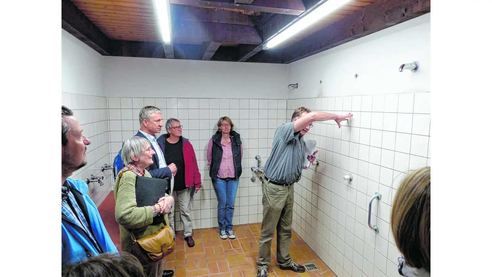 Vorerst bleibt es in der Halle bei schlechter Luft (Foto: al)