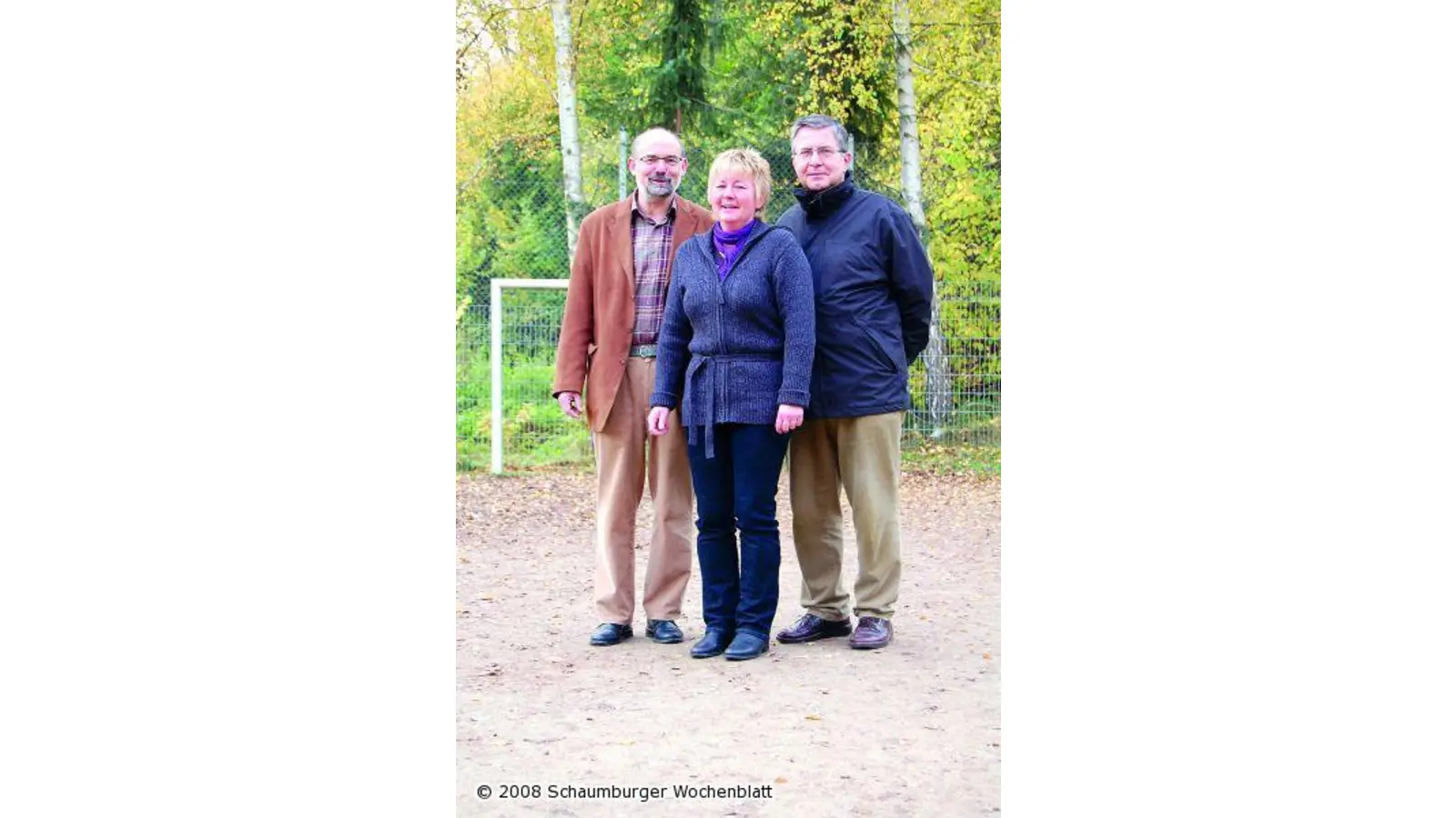 Männergesang gibt das Startgeld für Minispielfeld (Foto: red)