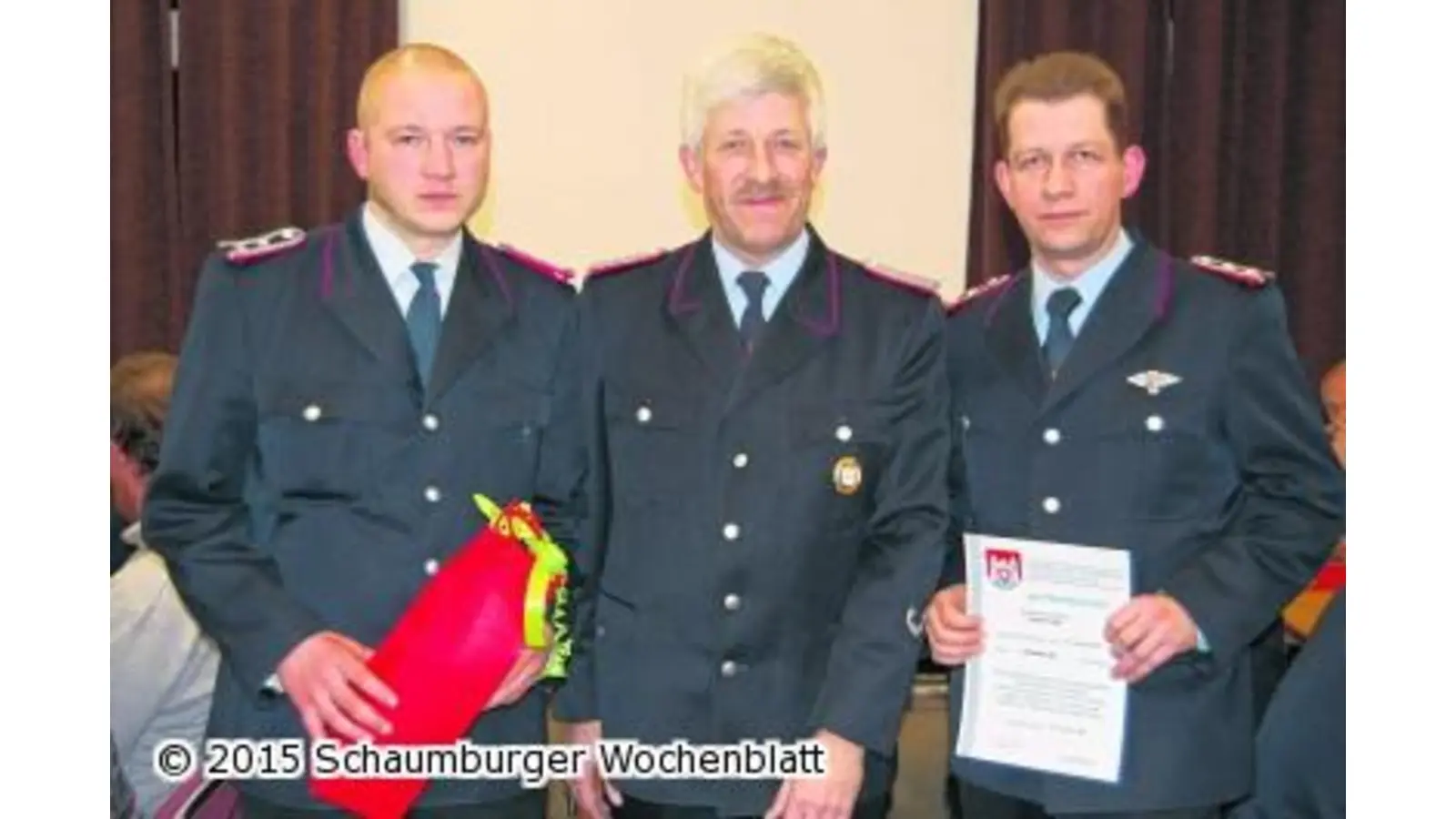 Ausgebrannte Scheune und ein zerstörtes Wohnhaus (Foto: red)