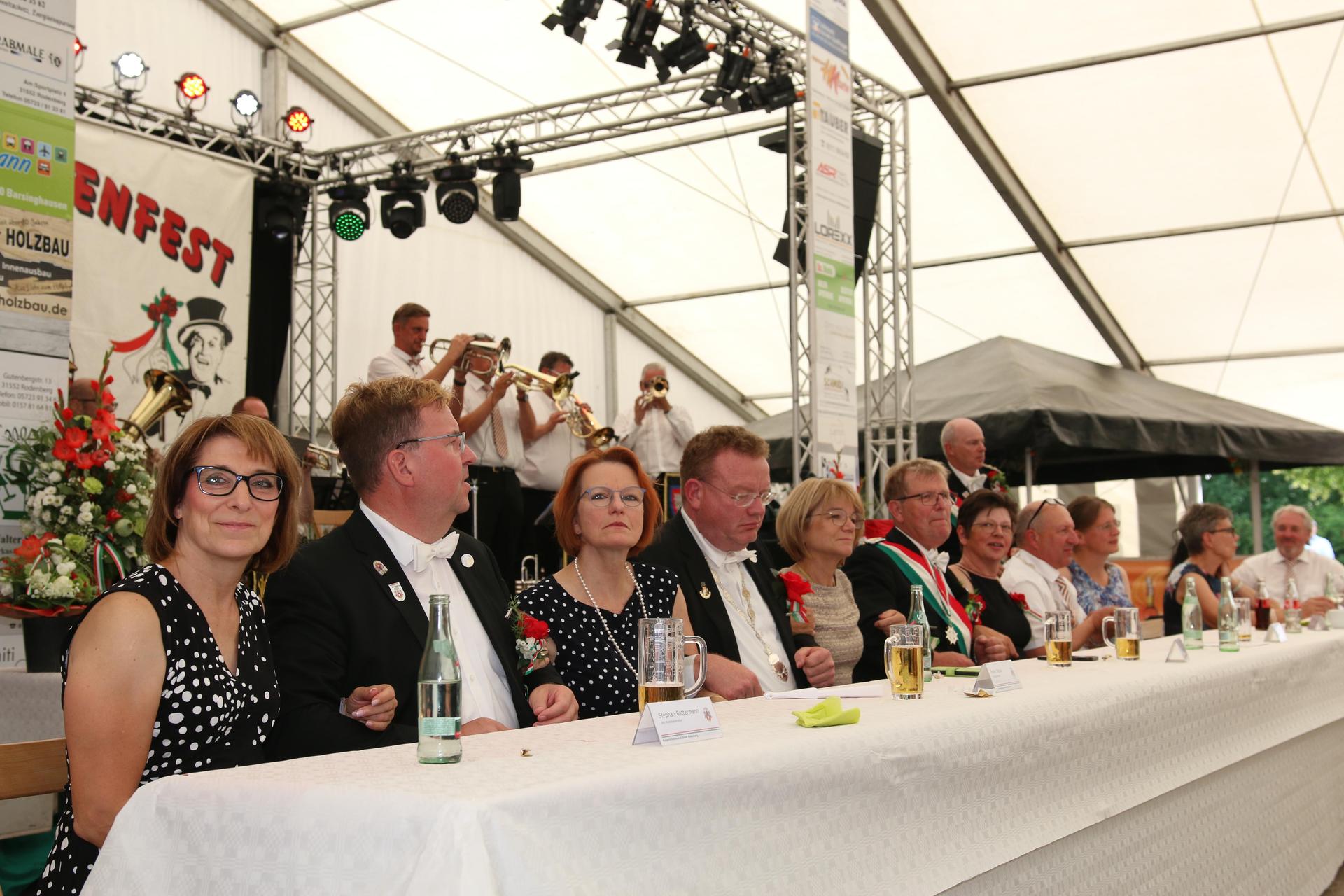 Unsere Bildergalerie zum Bürgerschützenfest in Rodenberg. (Foto: bb)