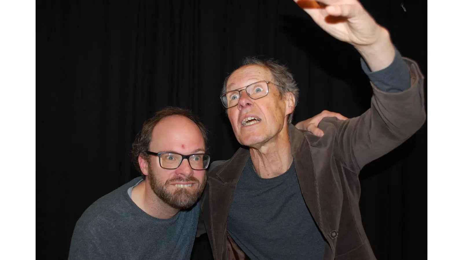 Die „Mischlinge“ feiern am 16. August Premiere mit ihrem neuen Programm. (Foto: bb)