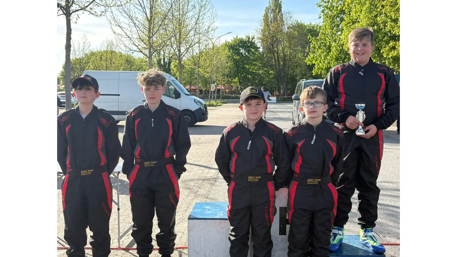Die jungen Fahrer des Stadthäger Motorclub erreichen starke Platzierungen.  (Foto: privat)
