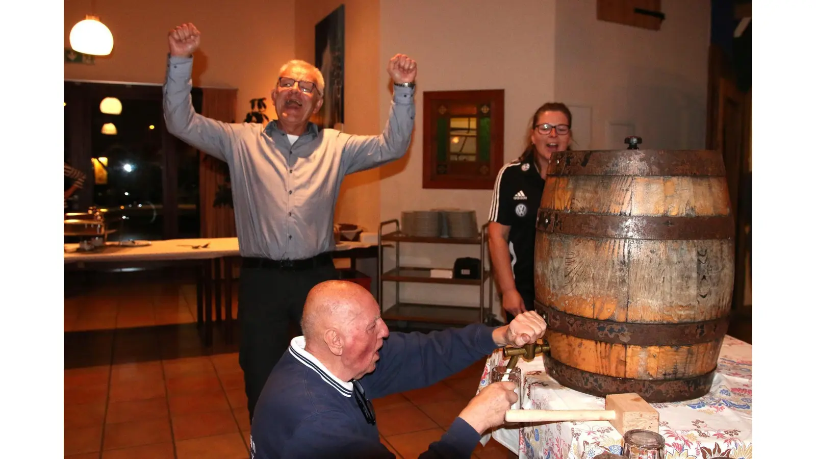 Der Kulturförderverein Schaumburger Bergbau lädt wieder zu seinem Festbieranstich, der Kartenverkauf läuft. (Foto: archiv bb)