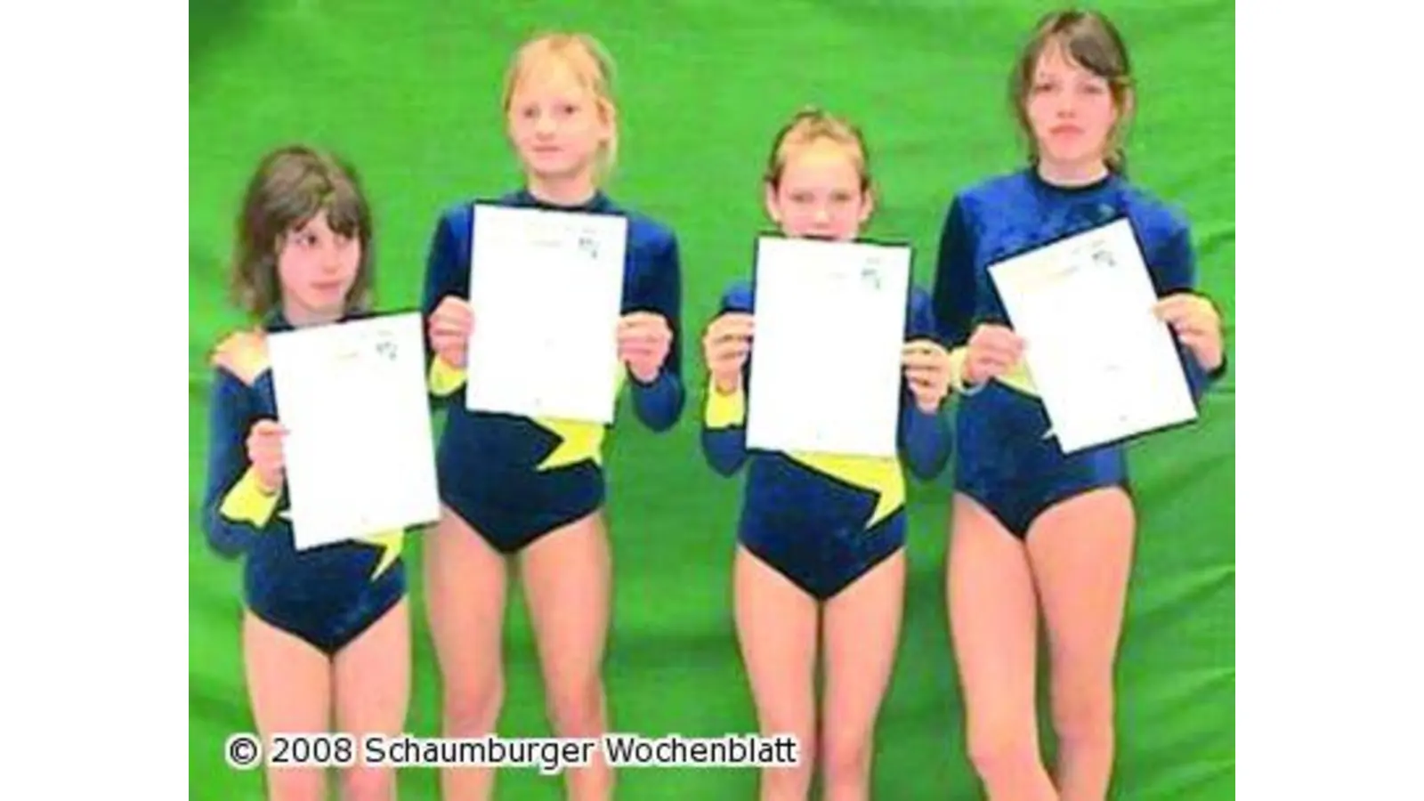 Trampolin-Springerinnen freuen sich über Erfolge (Foto: red)