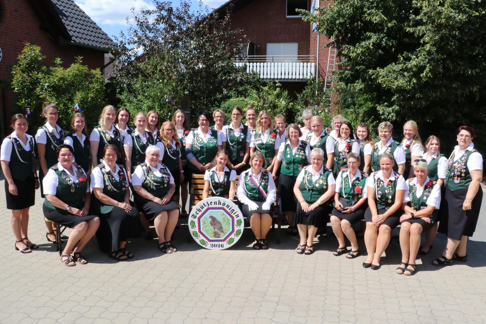 Bildergalerie zum Schützenfest in Hagenburg. (Foto: gi)