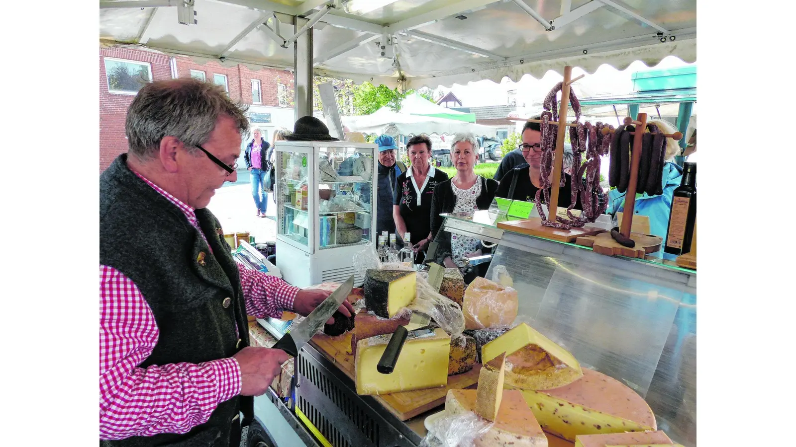 Klönen zwischen Käse und Kartoffeln (Foto: red)