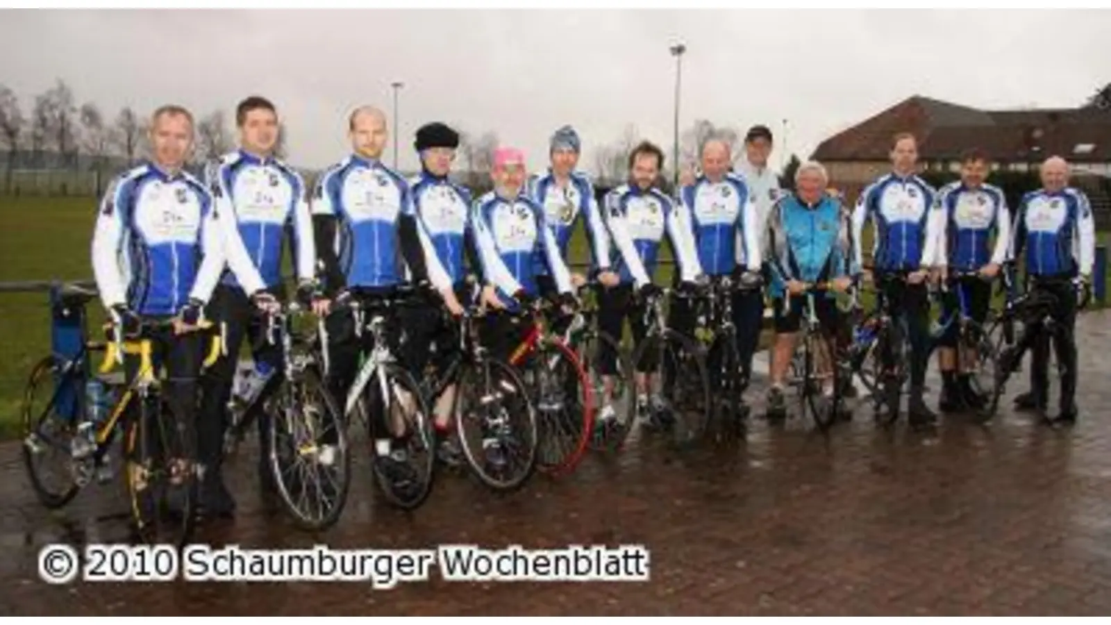 Saisonstart der Radler verläuft kühl und nass (Foto: wtz)