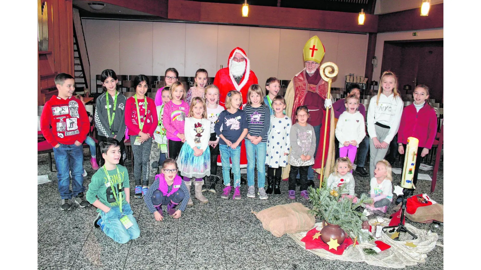 Nikolaus und Weihnachtsmann (Foto: red)