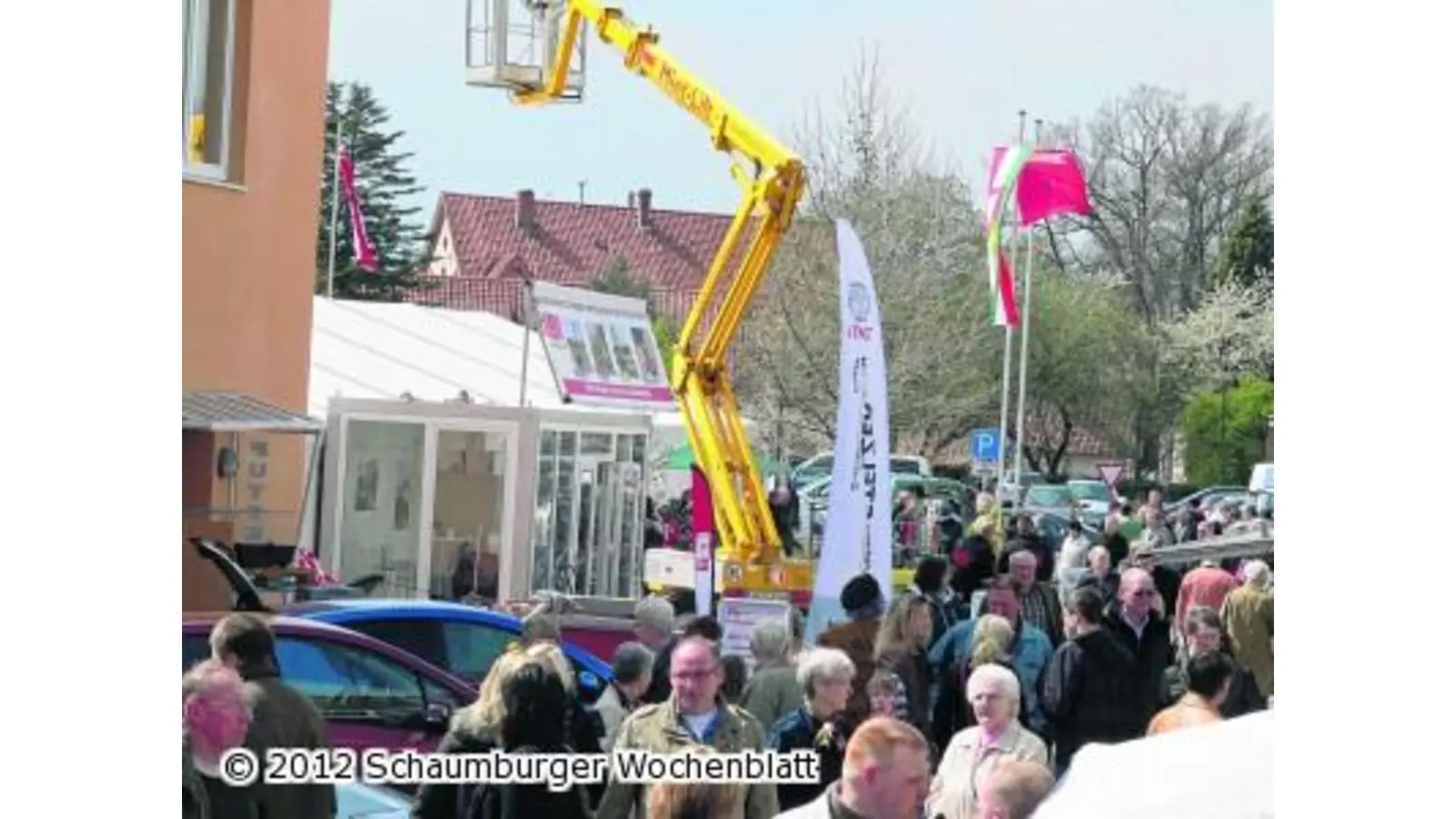 Zufriedene Gesichter an den Ständen (Foto: al)