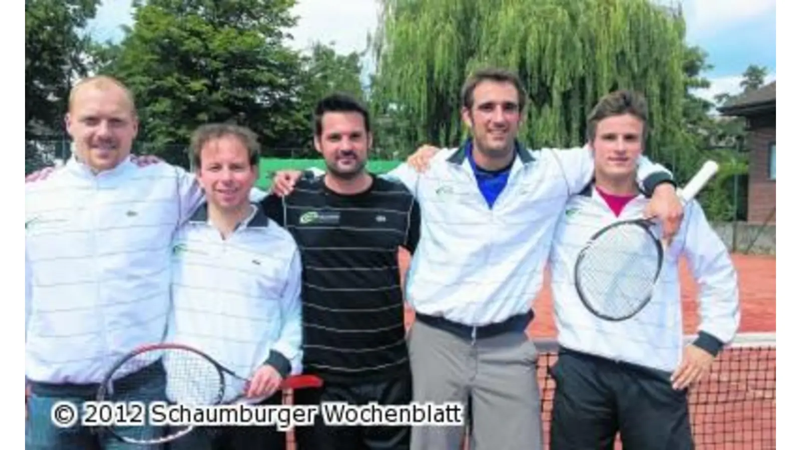Weiß-Rot-Blau Tennisverein freut sich über Meisterschaft (Foto: hb)