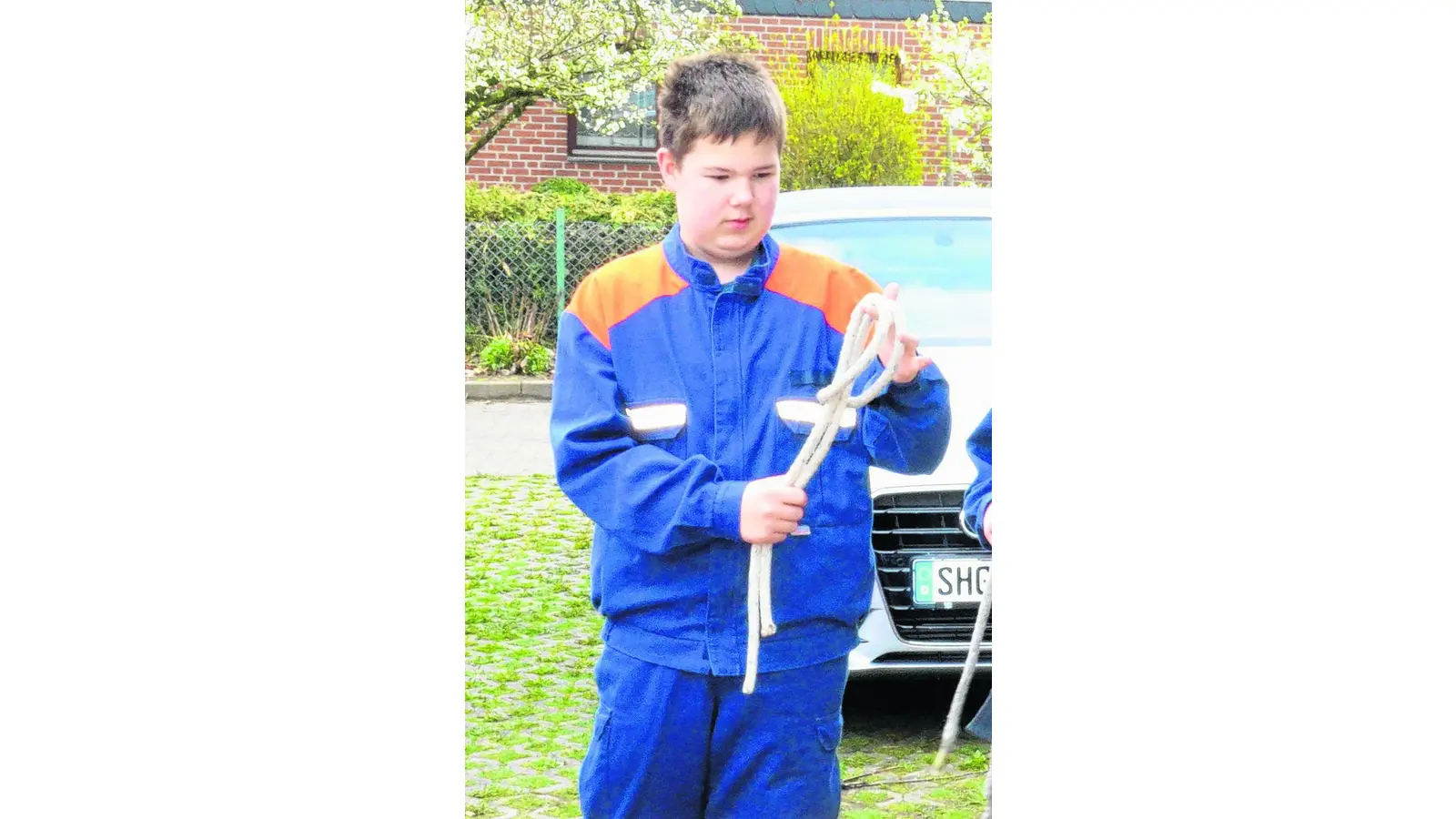 Die Beckedorfer reißen jubelnd die Arme hoch (Foto: bt)