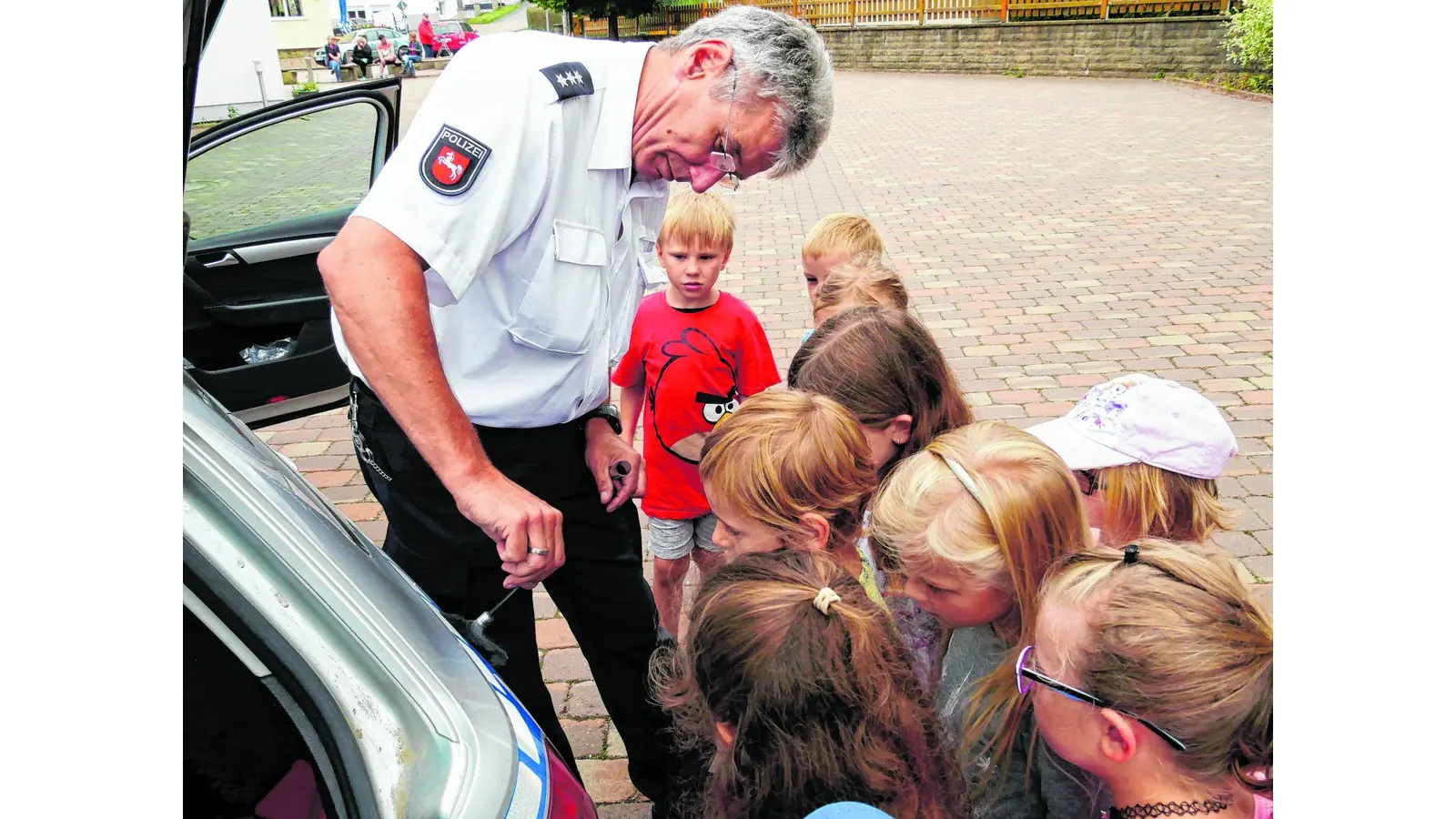 Sicher mit dem Bus zur Schule fahren (Foto: red)