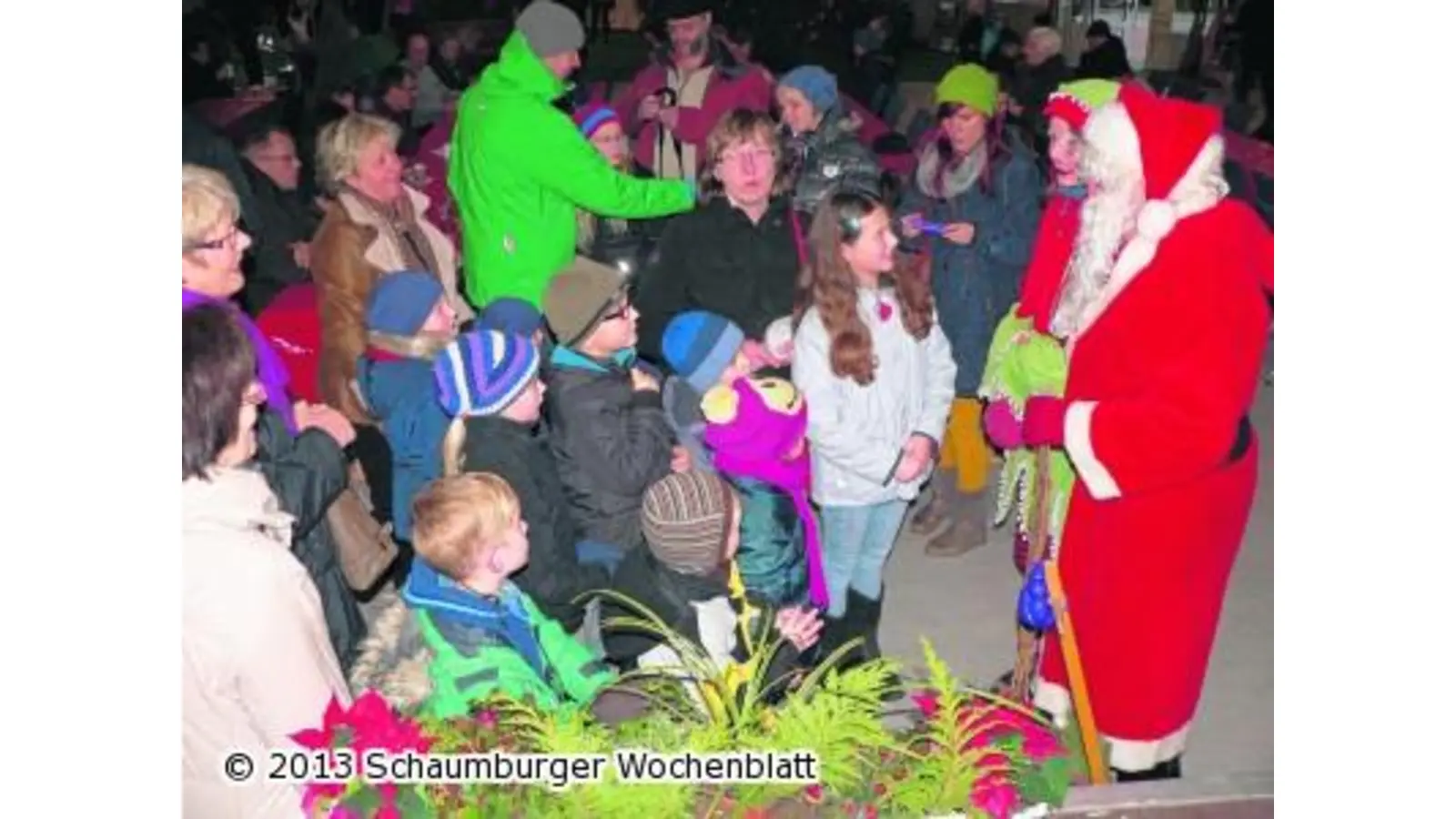 Stimmungsvolle Plaza am Abend (Foto: al)