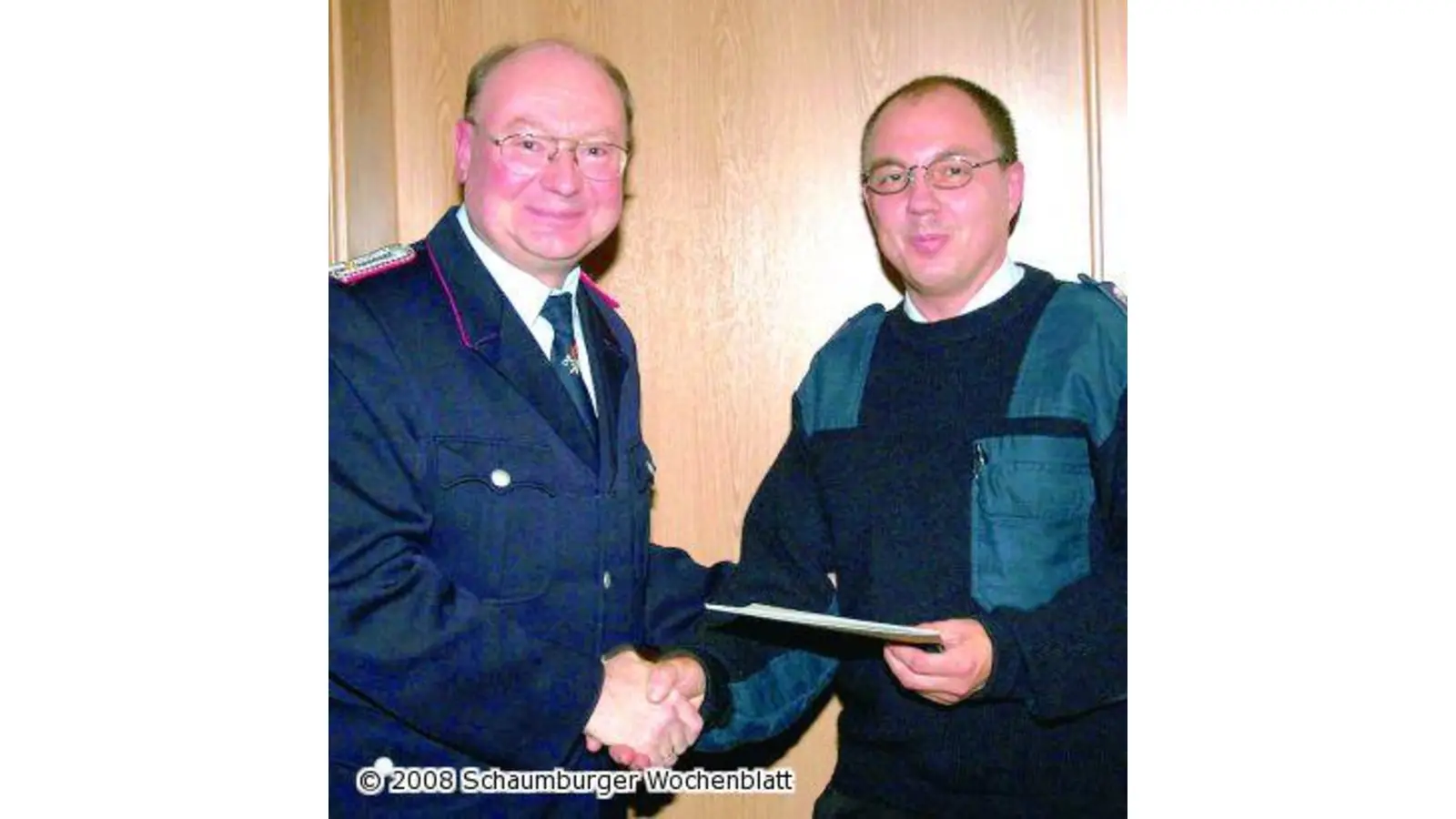 Jugendfeuerwehr sammelt 868 Euro (Foto: tt)