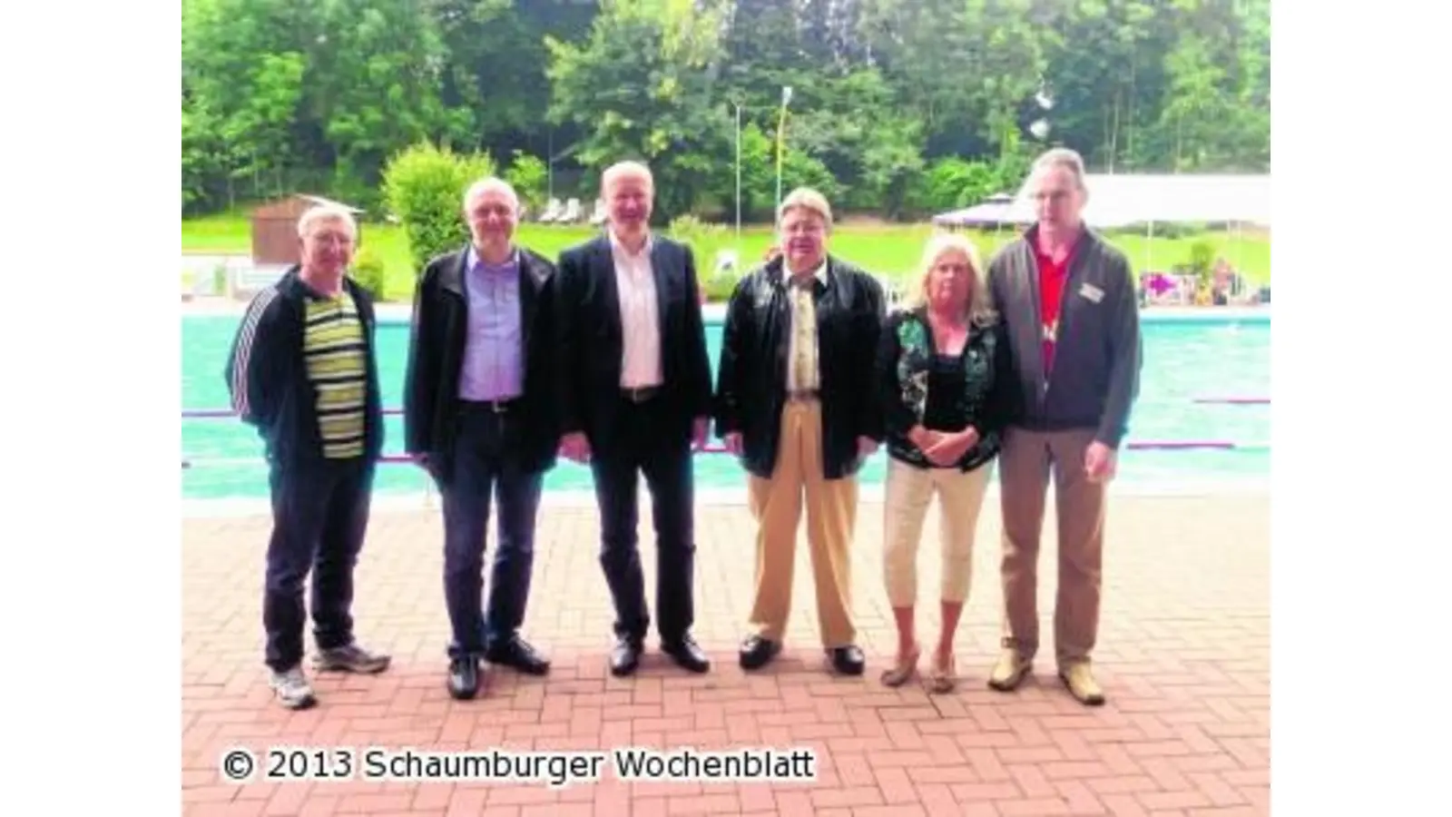 Ehrenamtliche betreiben Bad (Foto: red)