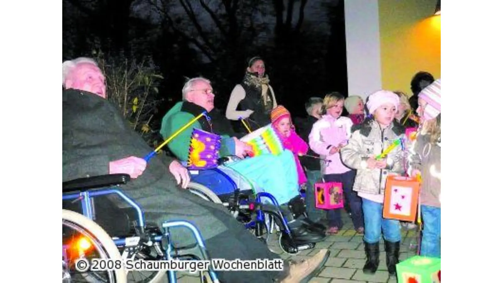 Laternen erhellen das Dunkel (Foto: mk)
