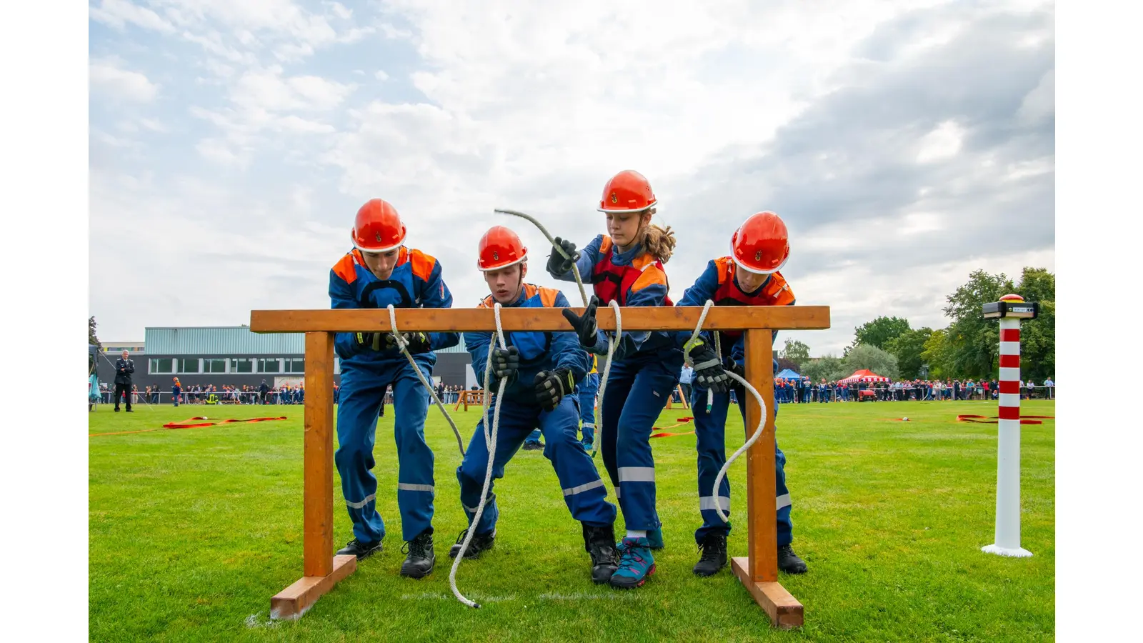 Niedersächsischer Landesentscheid der Jugendfeuerwehren in Wolfsburg. (Foto: Marius Lindemann)